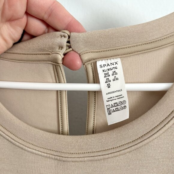 NEW Spanx Air Essentials Short Sleeve Crop Wide Leg Jumpsuit Beige Tahini Sz XL - Picture 5 of 9